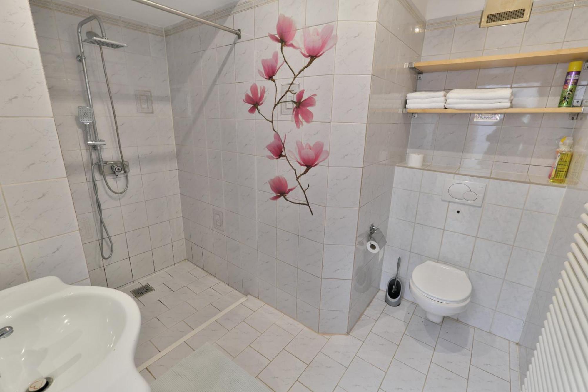 Mariahilf Apartment Wina Bagian luar foto